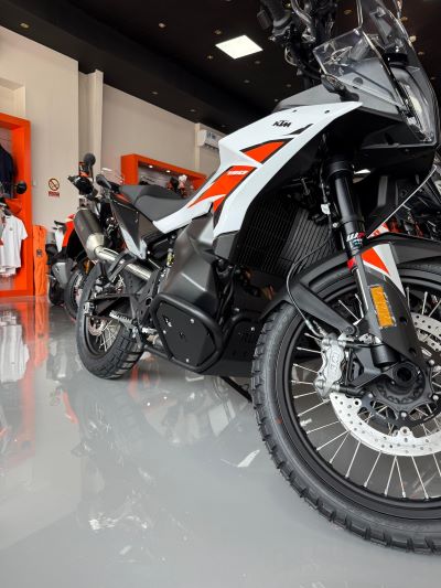 ESP KTM790 Adv S, Adv R & KTM890 Adv R -(2019  Models Onwards)- Engine bars with integrated skid plate, tank protection side plates and engine stiffener bracket. Color: Ferro1 black (1236) NB-Without lugs for Upper bars